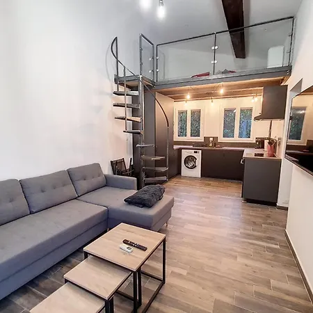 Apartment De Vue 3 Pieces Climatise & Wifi 4 A 6 Personnes *