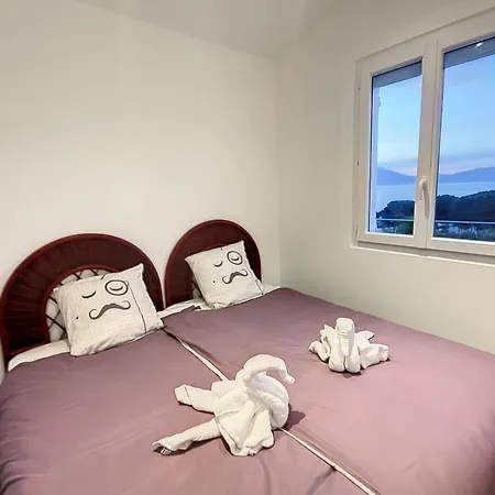 De Vue 3 Pieces Climatise & Wifi 4 A 6 Personnes