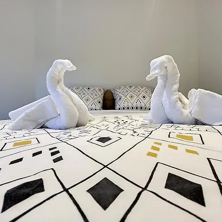 De Vue 3 Pieces Climatise & Wifi 4 A 6 Personnes 公寓