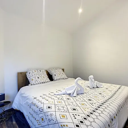 De Vue 3 Pieces Climatise & Wifi 4 A 6 Personnes